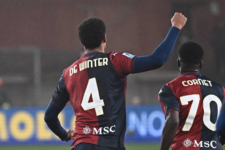 Koni De Winter esulta dopo il gol