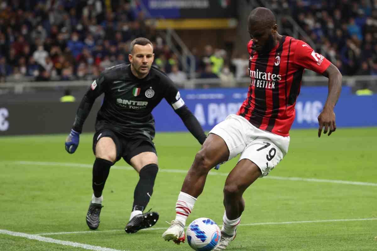 Franck Kessie in azione durante un Inter-Milan