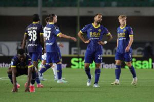 Giocatori dell'Hellas Verona in campo
