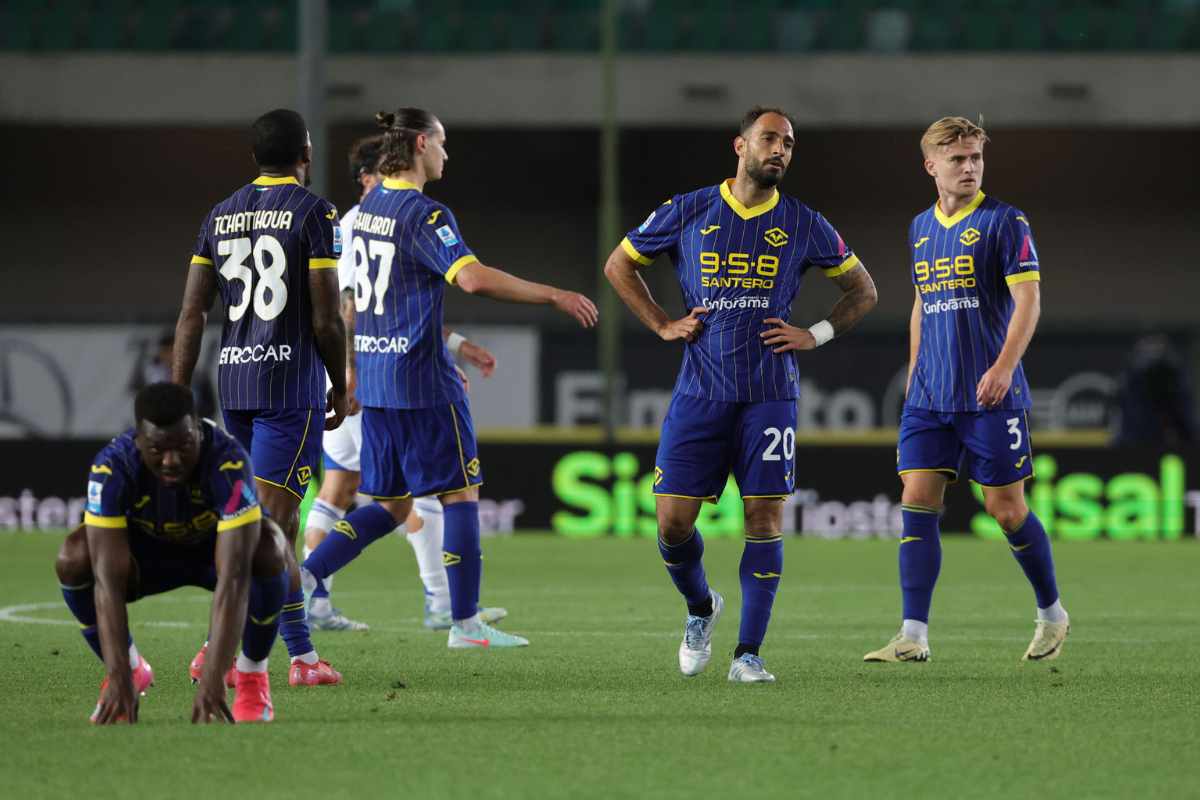 Giocatori dell'Hellas Verona in campo