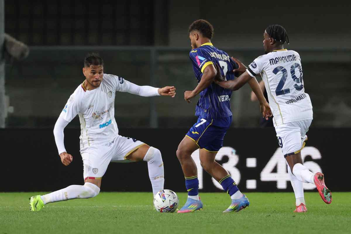 Lambourde con la maglia del Verona