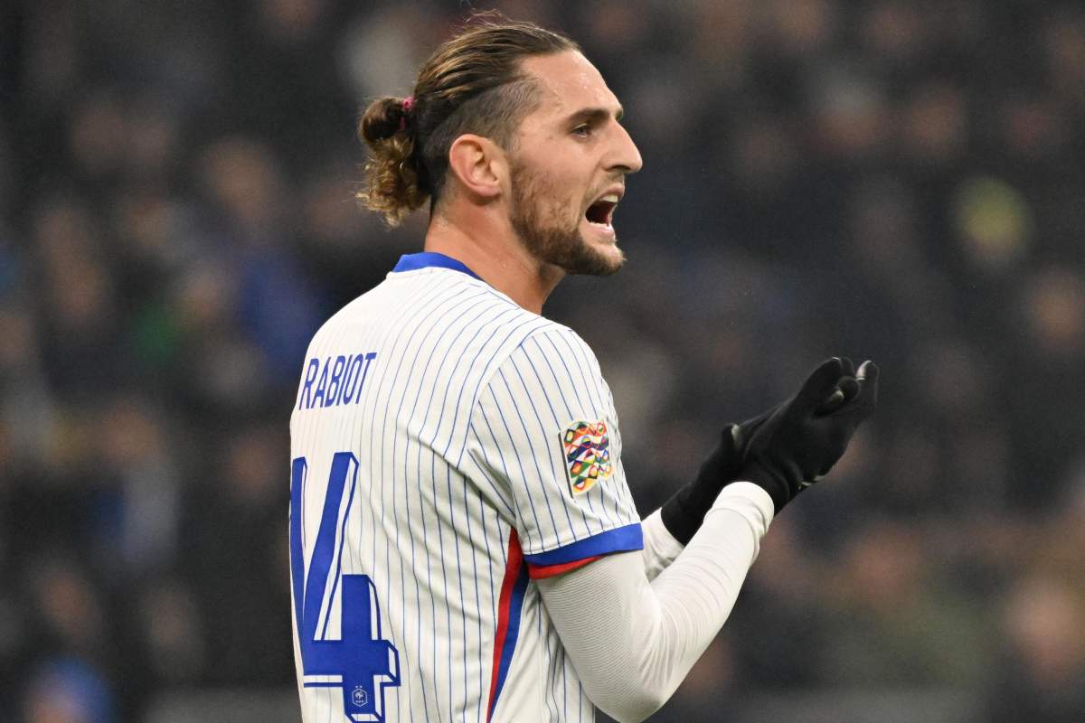 Adrien Rabiot con la maglia della Francia