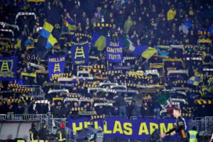 Sciarpata dei tifosi dell'Hellas Verona