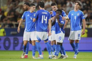 Wilfried Gnonto coi compagni dell'Under 21