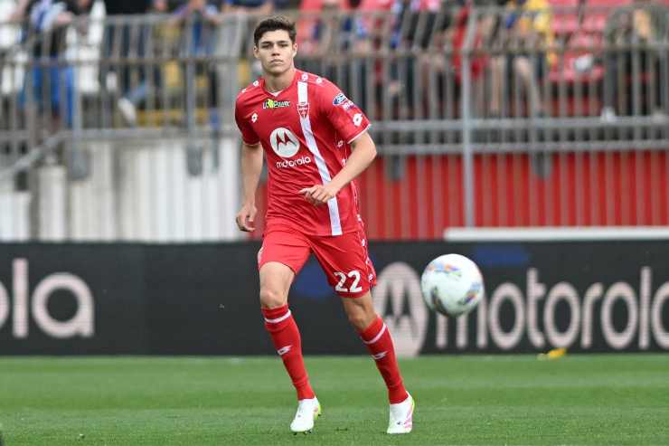 Tomas Palacios con la maglia del Monza 
