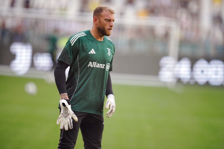 Di Gregorio in azione con la maglia della Juve