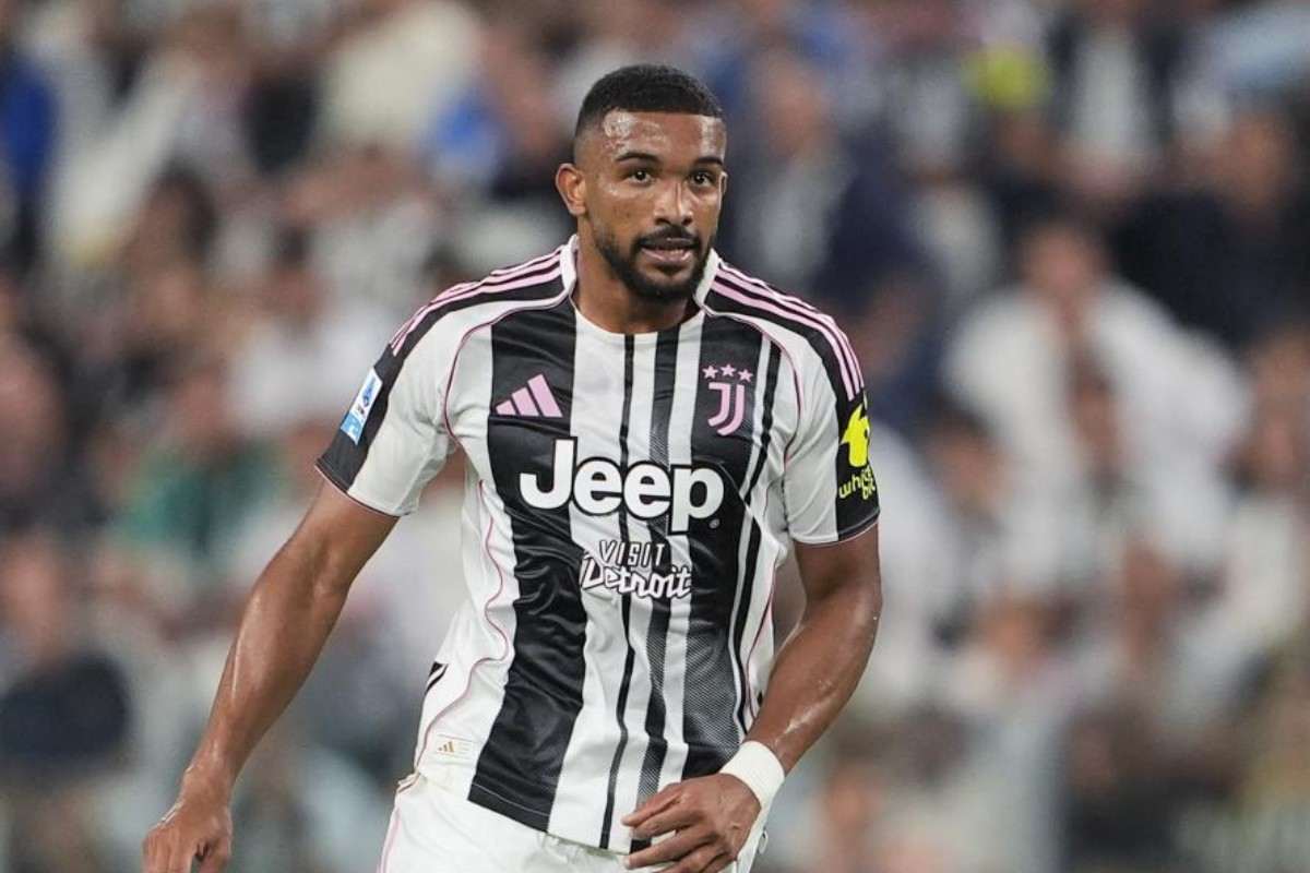 Gleison Bremer in azione contro l'Inter