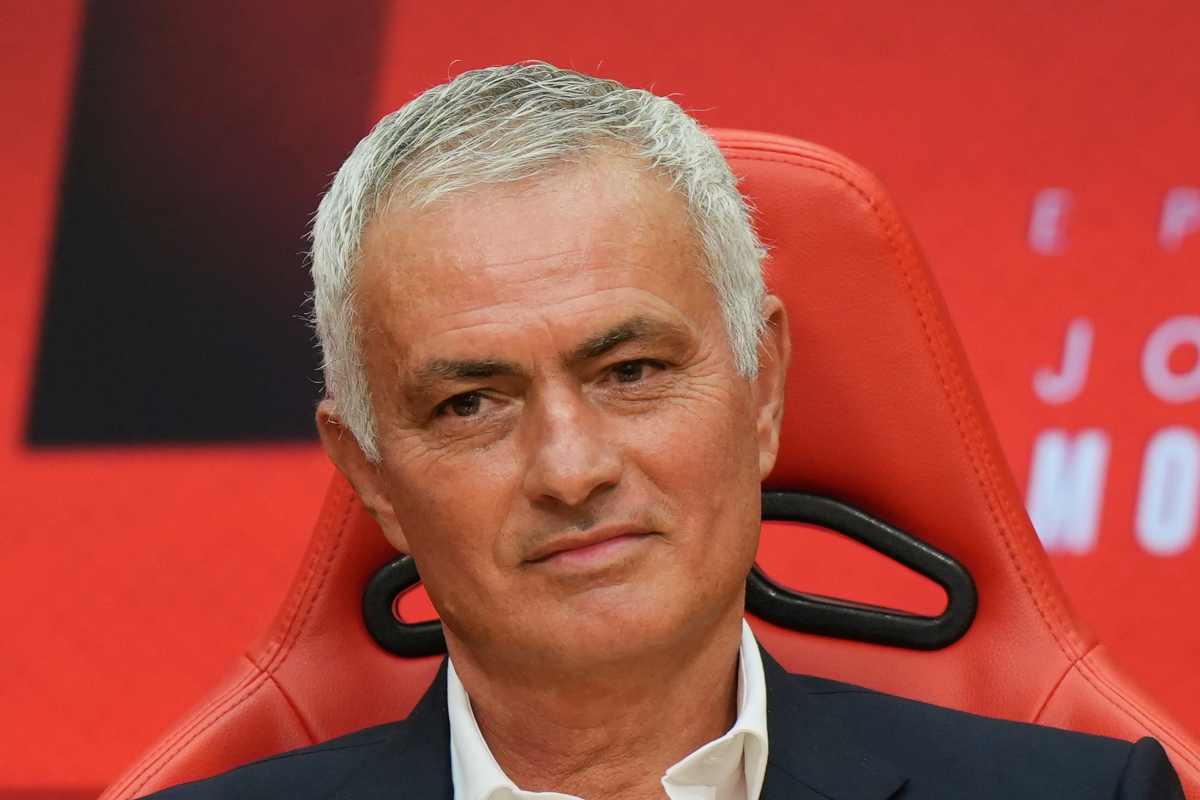 L'allenatore del Benfica José Mourinho