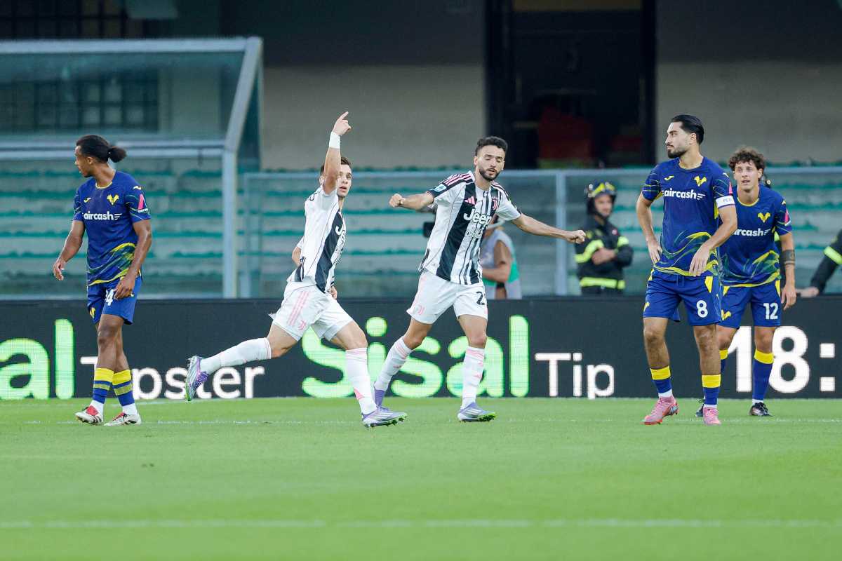 I giocatori di Verona e Juventus